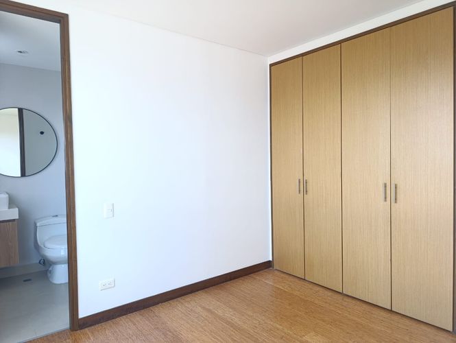Apartamento de 3 alcobas en arriendo en El Poblado, Medellín, 180 m² · foto 14 de 18