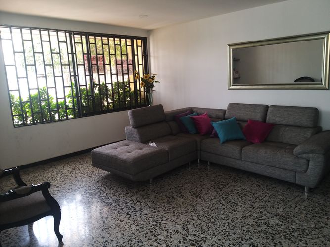 Casa de 3 alcobas en venta en El Tabor, Barranquilla, 525 m² · foto 4 de 21