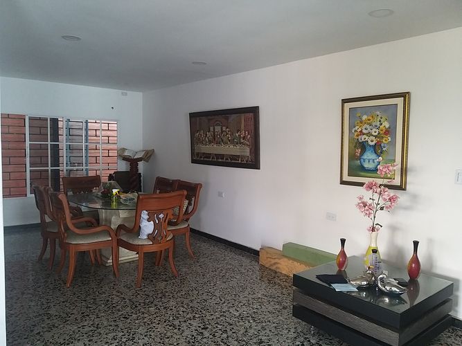 Casa de 3 alcobas en venta en El Tabor, Barranquilla, 525 m² · foto 6 de 21