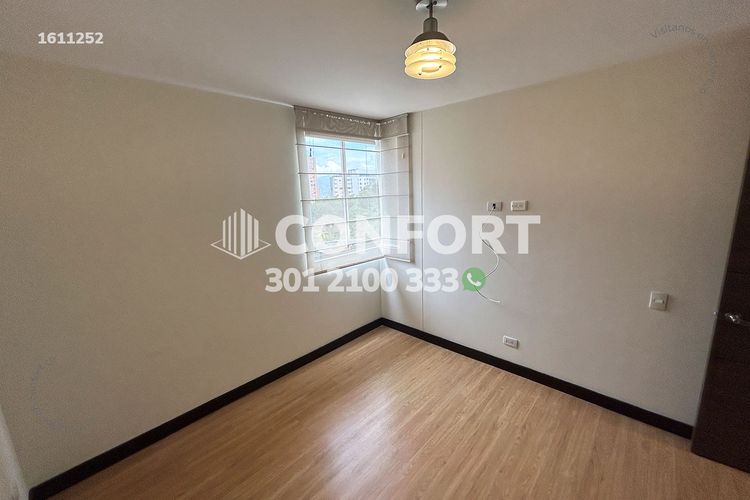 Apartamento de 3 alcobas en arriendo en Loma Del Esmeraldal, Envigado, 110 m² · foto 13 de 23