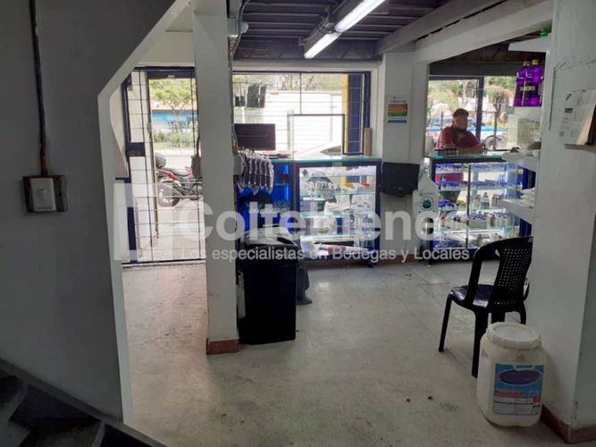 Bodega en arriendo en El Poblado, Medellín, 309 m² · foto 4 de 20
