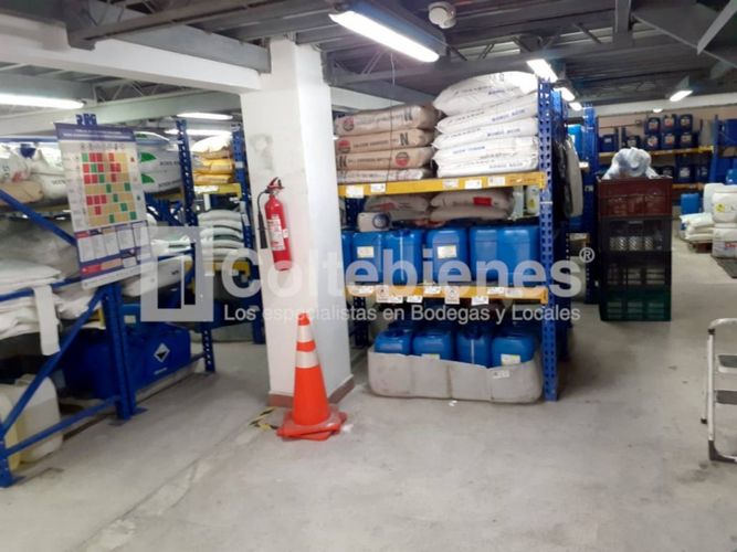 Bodega en arriendo en El Poblado, Medellín, 309 m² · foto 5 de 20