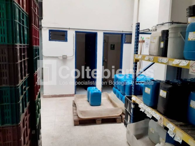 Bodega en arriendo en El Poblado, Medellín, 309 m² · foto 11 de 20