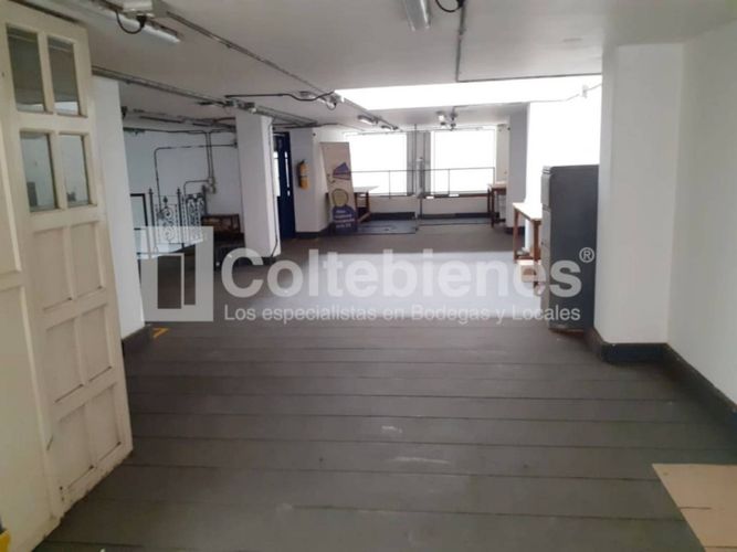 Bodega en arriendo en El Poblado, Medellín, 309 m² · foto 17 de 20