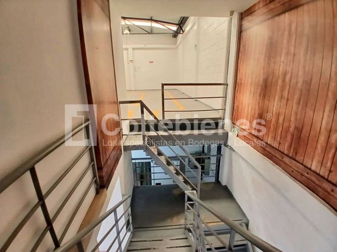 Bodega en venta en El Porvenir, Rionegro, 247 m² · foto 9 de 19