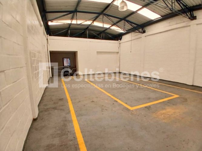 Bodega en venta en El Porvenir, Rionegro, 247 m² · foto 15 de 19