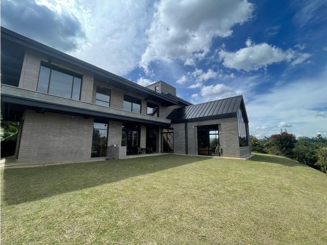 Casa de 4 alcobas en venta en Quirama, Rionegro, 612 m² · foto 8 de 13