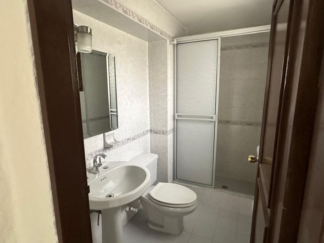 Casa de 5 alcobas en venta en Malibu, Bogotá, 300 m² · foto 13 de 18