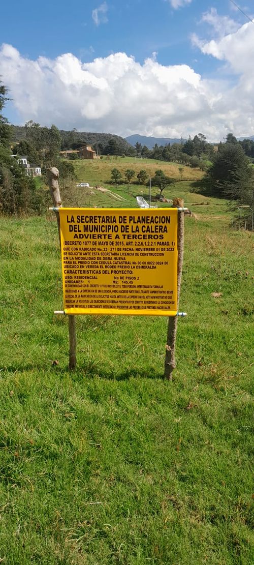 Lote en venta en El Volcan, La Calera, 2350 m² · foto 2 de 3