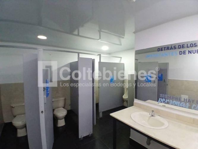 Oficina en arriendo en Ciudad Del Río, Medellín, 507 m² · foto 15 de 21