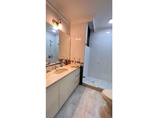 Apartamento de 3 alcobas en venta en Altos Del Prado, Barranquilla, 174 m² · foto 4 de 24