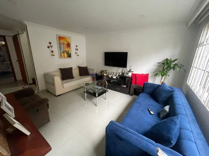 Casa en venta en Los Andes, Bogotá · foto 2 de 24