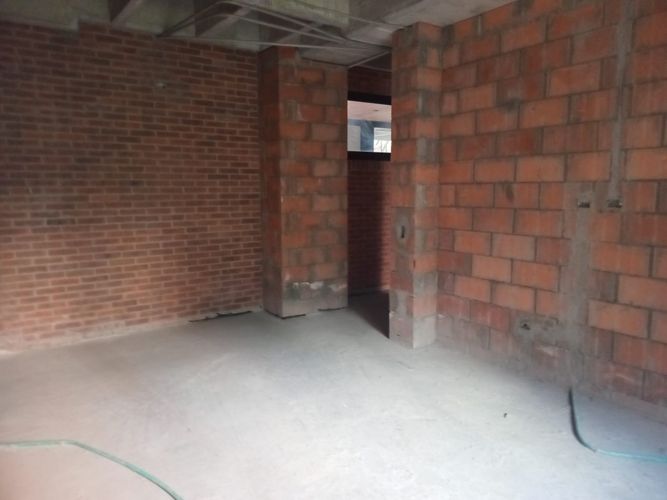 Apartamento de 2 alcobas en venta en El Poblado, Medellín, 171 m² · foto 4 de 10