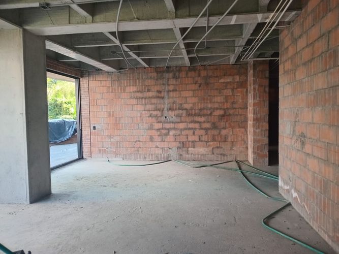 Apartamento de 2 alcobas en venta en El Poblado, Medellín, 171 m² · foto 5 de 10