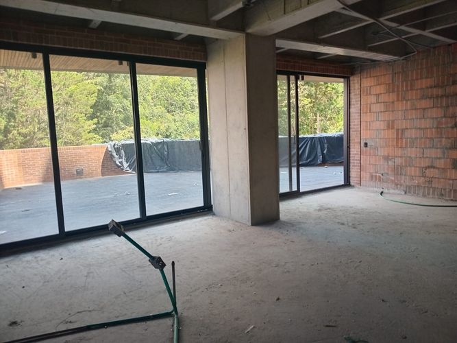 Apartamento de 2 alcobas en venta en El Poblado, Medellín, 171 m² · foto 8 de 10
