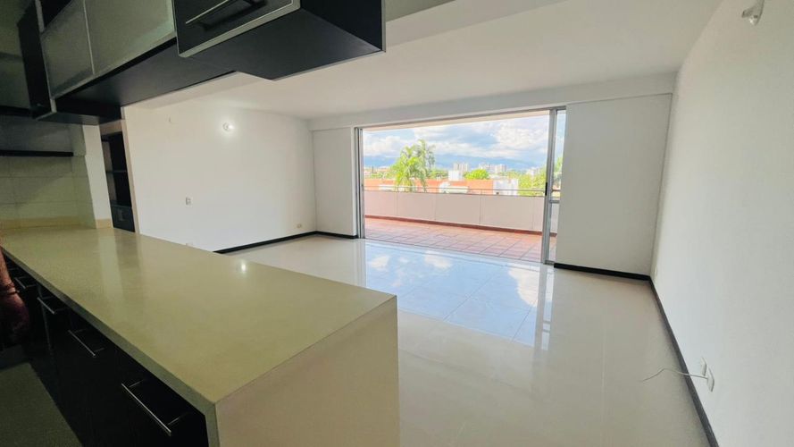 Apartamento de 3 alcobas en venta en Ciudad Jardin, Cali, 150 m² · foto 8 de 24