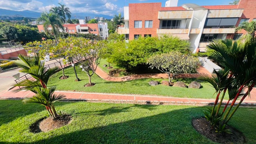 Apartamento de 3 alcobas en venta en Ciudad Jardin, Cali, 150 m² · foto 11 de 24