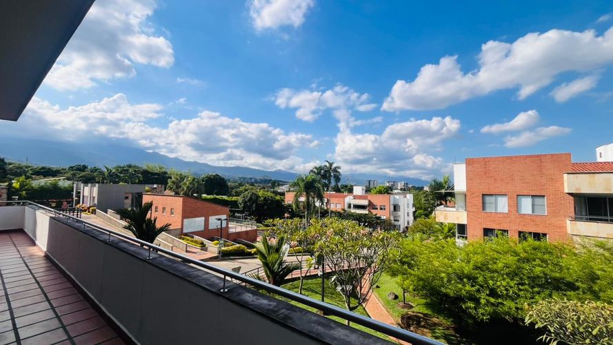 Apartamento de 3 alcobas en venta en Ciudad Jardin, Cali, 150 m² · foto 13 de 24