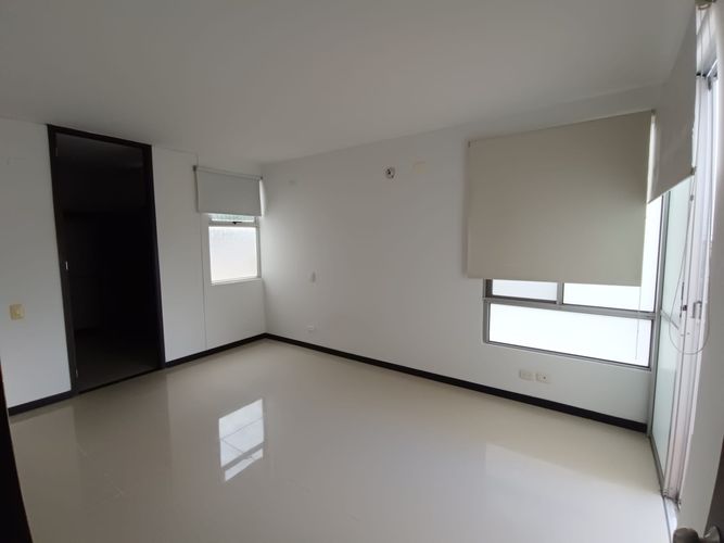 Apartamento de 3 alcobas en venta en Ciudad Jardin, Cali, 150 m² · foto 20 de 24