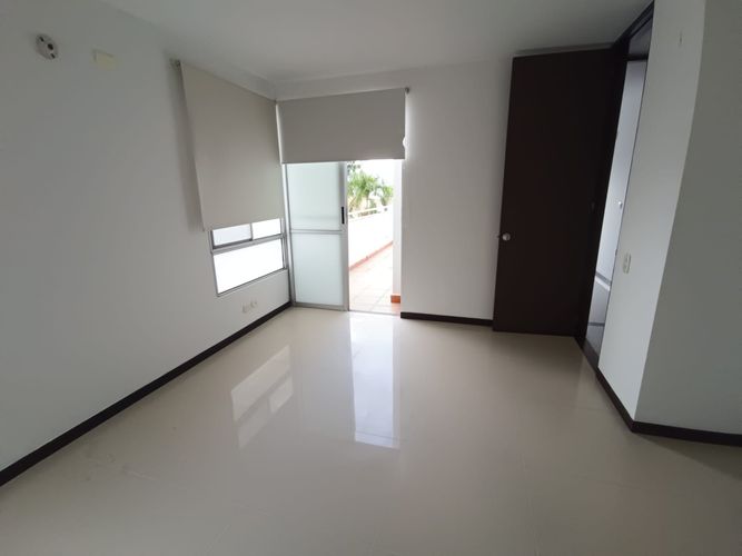 Apartamento de 3 alcobas en venta en Ciudad Jardin, Cali, 150 m² · foto 21 de 24