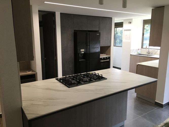 Apartamento de 3 alcobas en venta en El Poblado, Medellín, 135 m² · foto 10 de 14