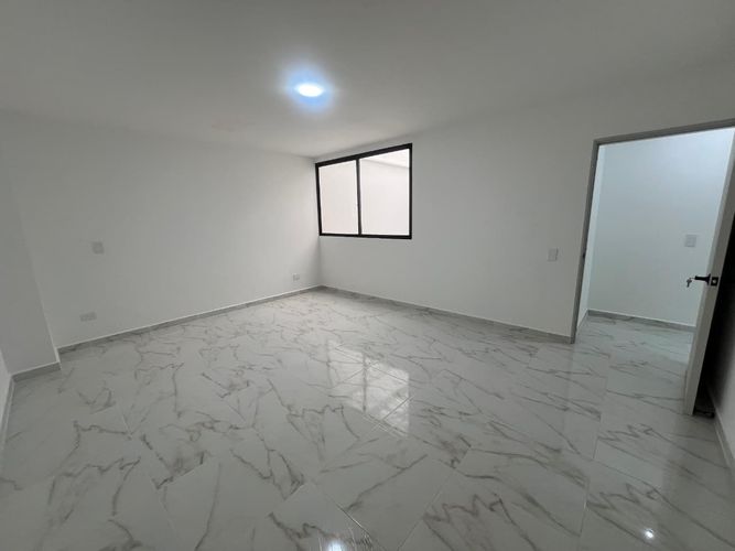 Apartamento de 3 alcobas en venta en Los Alcazares, Pereira, 150 m² · foto 13 de 20