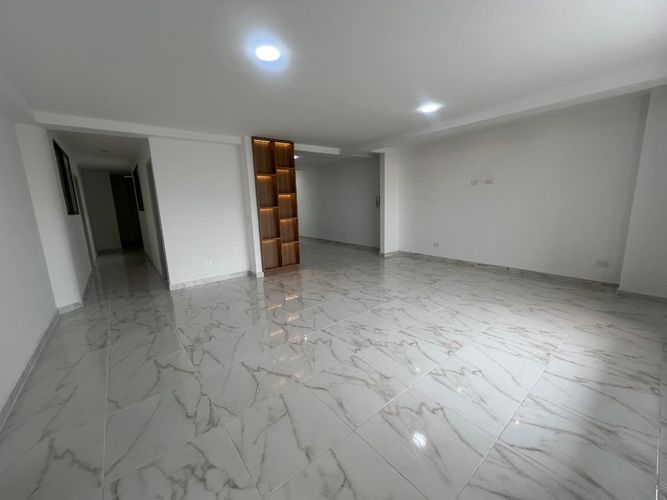 Apartamento de 3 alcobas en venta en Los Alcazares, Pereira, 150 m² · foto 3 de 20