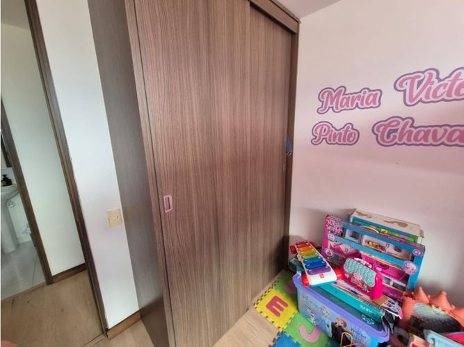 Apartamento de 3 alcobas en arriendo en Camino Verde, Medellín, 78 m² · foto 14 de 19