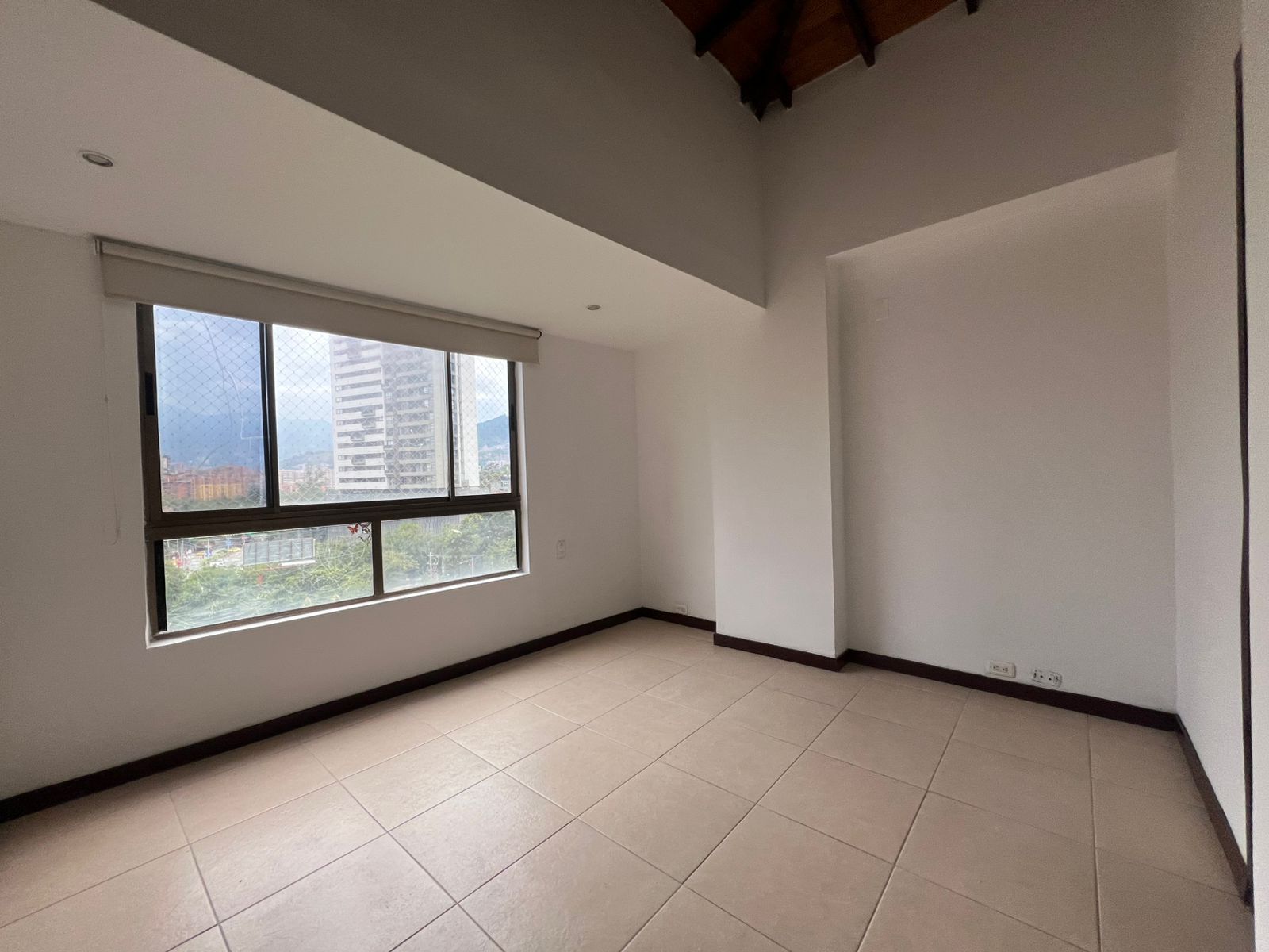 Apartamento en venta en Mt. Villa Grande, Envigado · foto 10 de 15