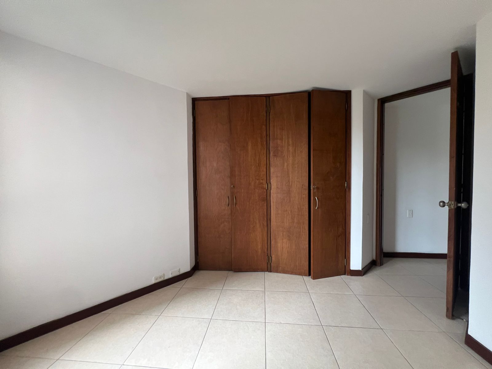 Apartamento en venta en Mt. Villa Grande, Envigado · foto 9 de 15
