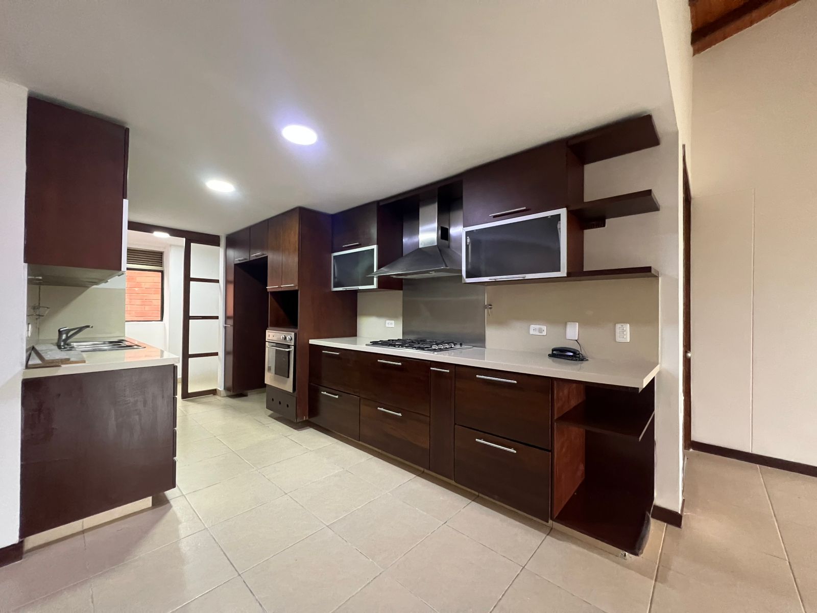 Apartamento en venta en Mt. Villa Grande, Envigado · foto 4 de 15