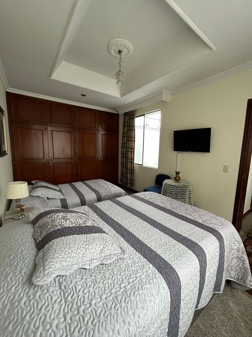 Casa de 4 alcobas en venta en San Luis, Bogotá, 400 m² · foto 16 de 24
