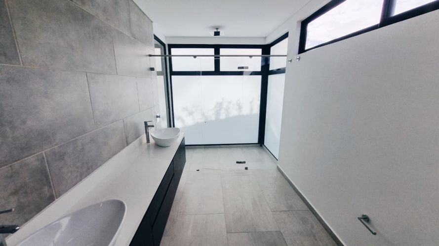 Casa de 3 alcobas en venta en Centro, Armenia, 222 m² · foto 9 de 17