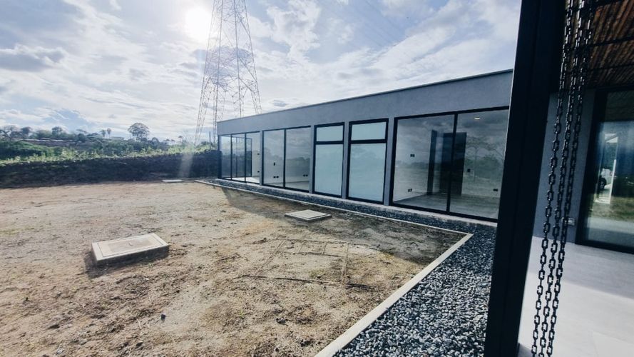 Casa de 3 alcobas en venta en Centro, Armenia, 222 m² · foto 11 de 17