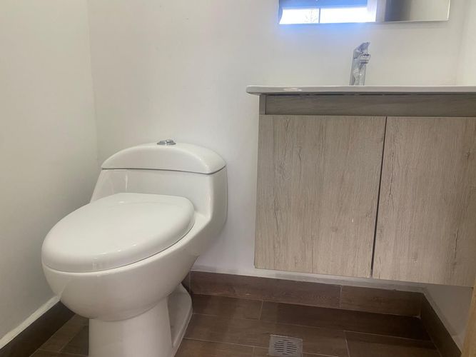 Oficina en arriendo en Santa María De Los Ángeles, Medellín, 33 m² · foto 4 de 12