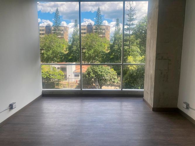 Oficina en arriendo en Santa María De Los Ángeles, Medellín, 33 m² · foto 11 de 12