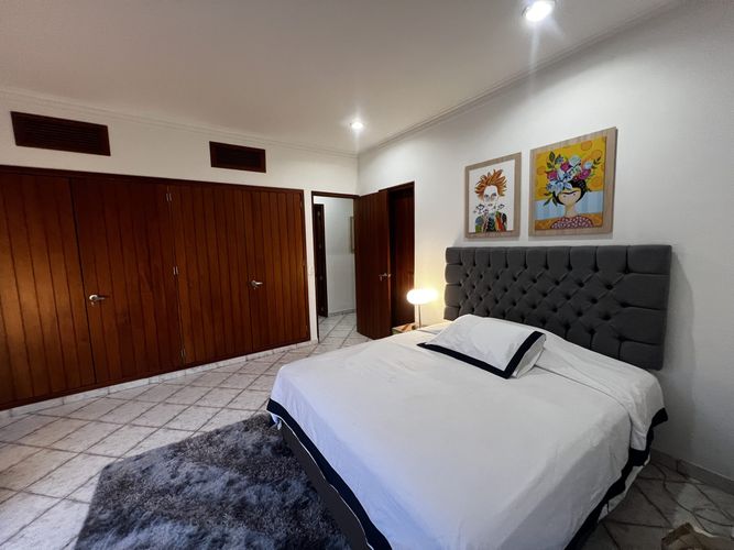 Apartamento de 3 alcobas en venta en El Poblado, Medellín, 295 m² · foto 13 de 22