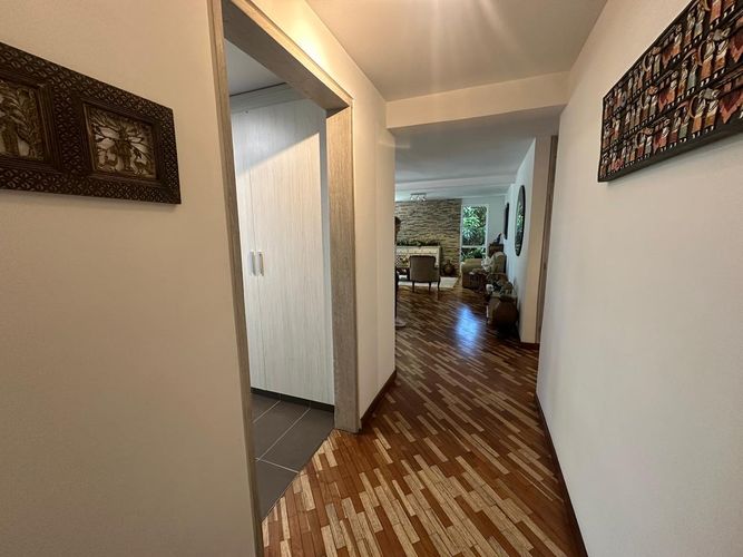 Apartamento de 4 alcobas en venta en El Poblado, Medellín, 157 m² · foto 6 de 21