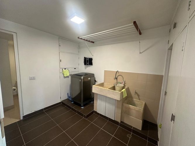Apartamento de 4 alcobas en venta en El Poblado, Medellín, 157 m² · foto 7 de 21