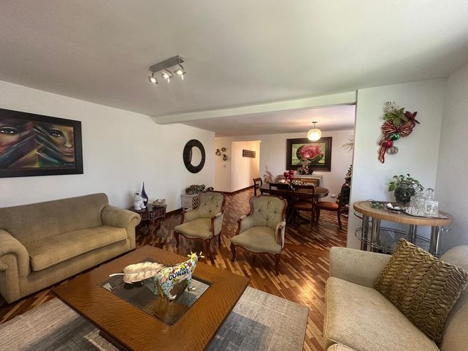 Apartamento de 4 alcobas en venta en El Poblado, Medellín, 157 m² · foto 16 de 21