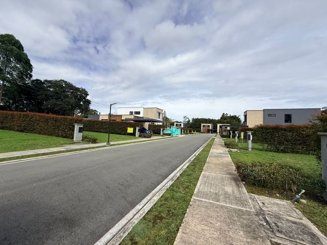 Lote en venta en Barro Blanco, Rionegro, 182 m² · foto 7 de 7