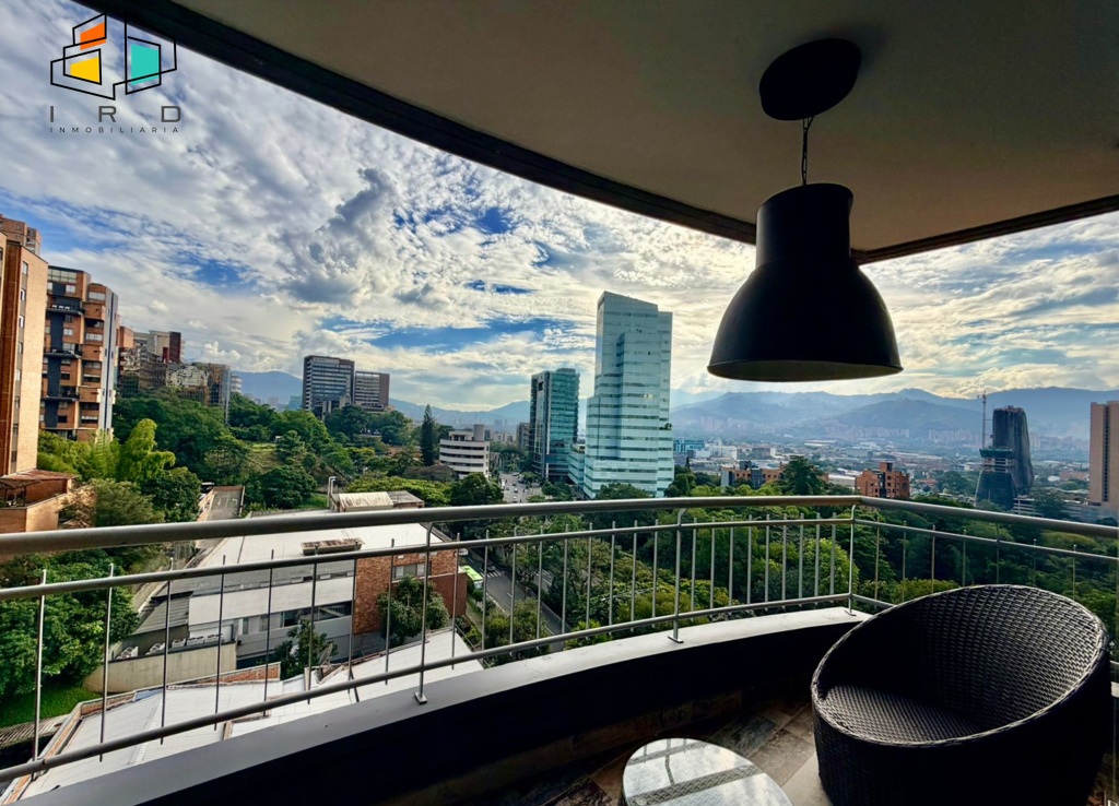 Apartamento en arriendo en Ciudad Del Río, Medellín · foto 3 de 24