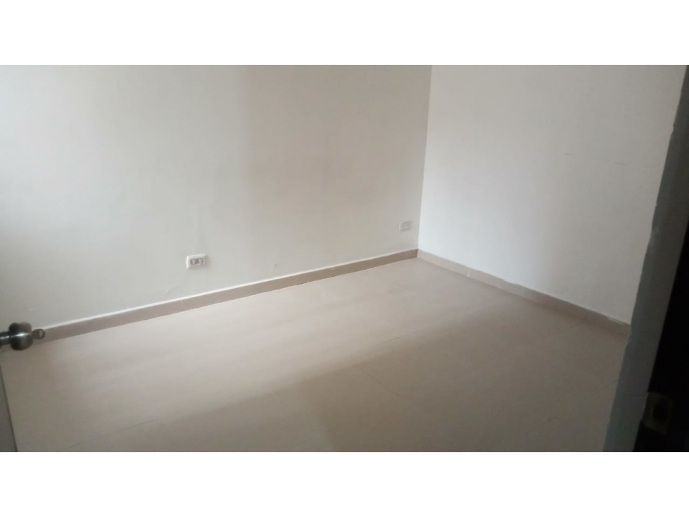 Apartamento en venta en Bombona No.1, Medellín · foto 7 de 13