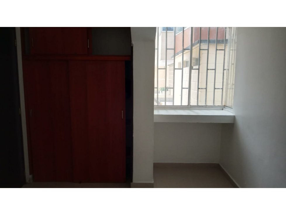Apartamento en venta en Bombona No.1, Medellín · foto 11 de 13