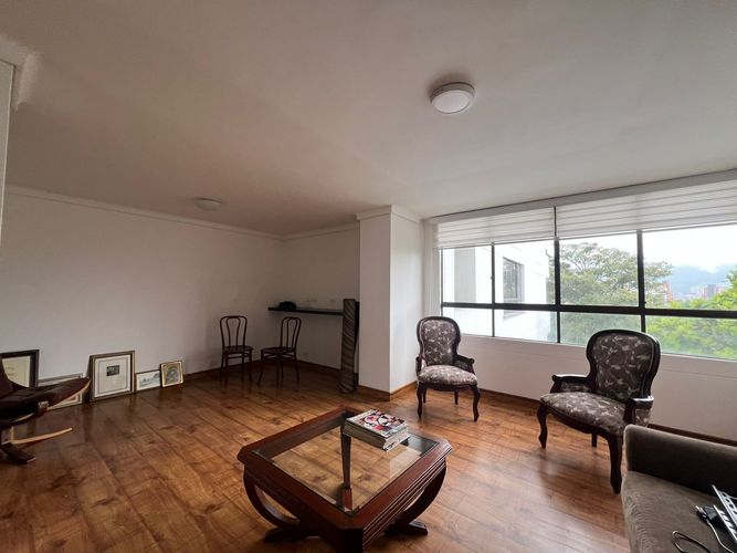 Apartamento de 3 alcobas en arriendo en El Poblado, Medellín, 160 m² · foto 5 de 16