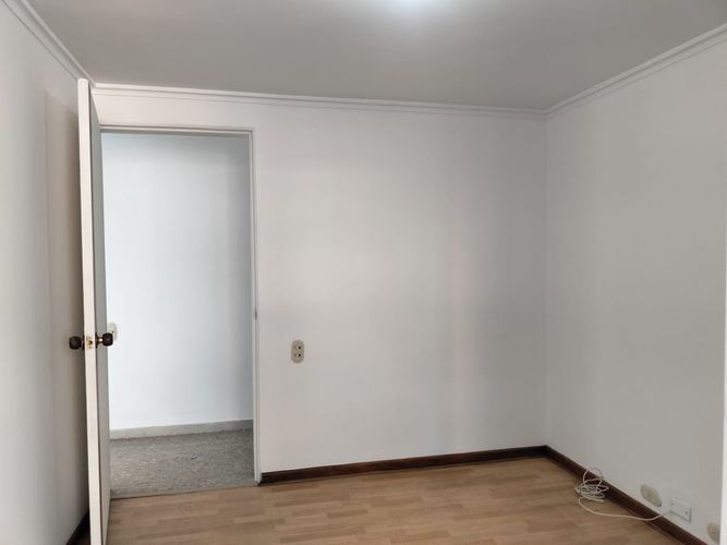 Apartamento de 3 alcobas en arriendo en El Poblado, Medellín, 170 m² · foto 4 de 16