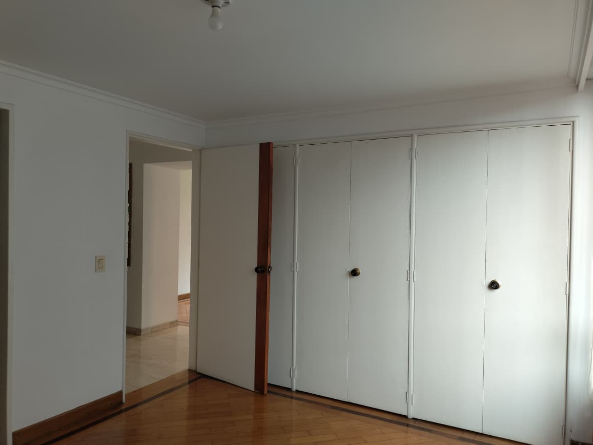 Apartamento en arriendo en El Poblado, Medellín · foto 11 de 19