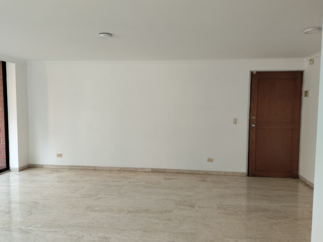 Apartamento en arriendo en El Poblado, Medellín · foto 16 de 19