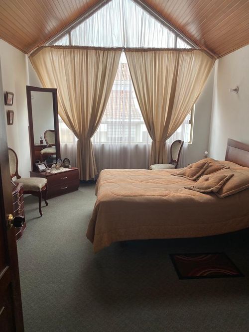 Casa de 4 alcobas en venta en La Maria, Tunja, 220 m² · foto 14 de 15