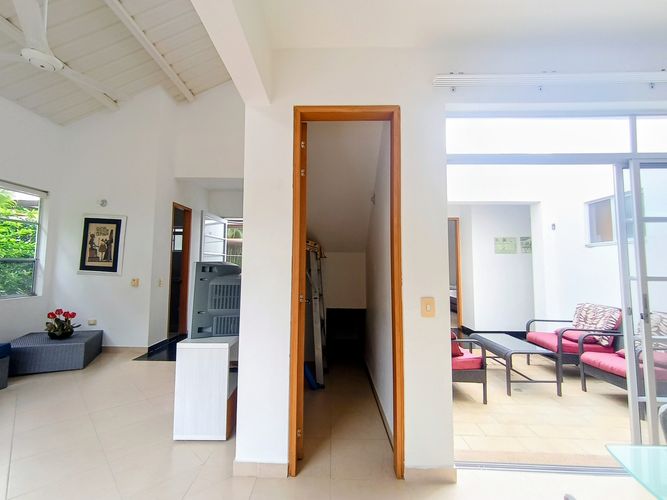 Casa de 3 alcobas en venta en Ricaurte, 128 m² · foto 10 de 24